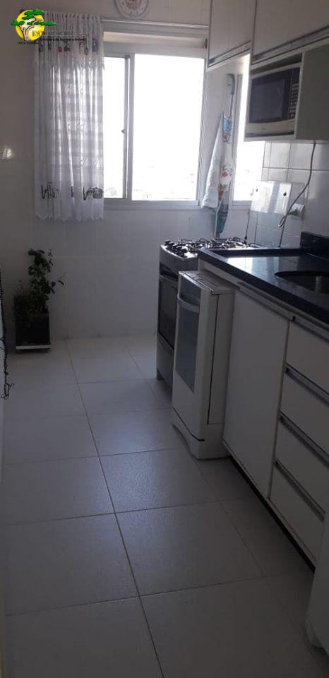 Apartamento à venda com 2 quartos, 48m² - Foto 13