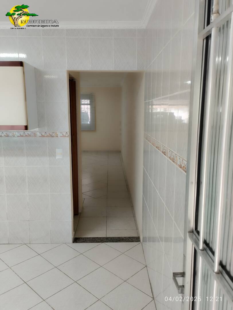 Sobrado à venda e aluguel com 3 quartos, 170m² - Foto 11